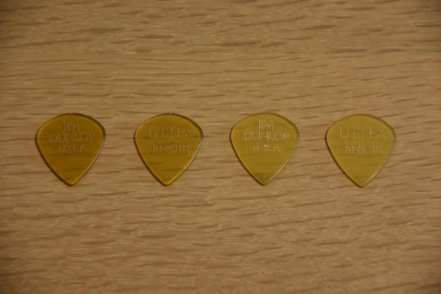 ピックの仕様変更で音は変わるのか – ジャズギターを楽しむブログ